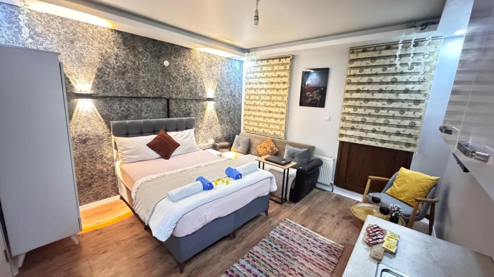 Taksim Camellia Suit Istanbul Exterior photo
